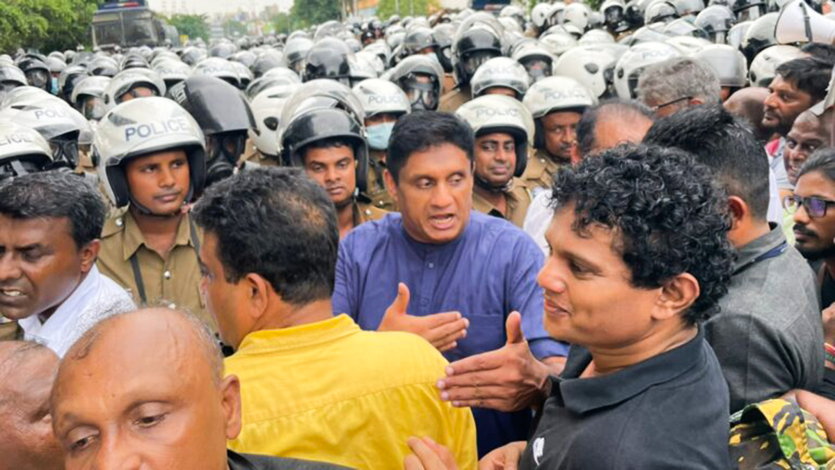 IUSF Protest Sajith 1200px 22 11 02