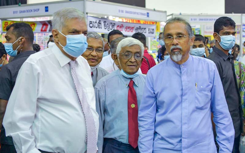 President visits the Colombo International Book Fair 06